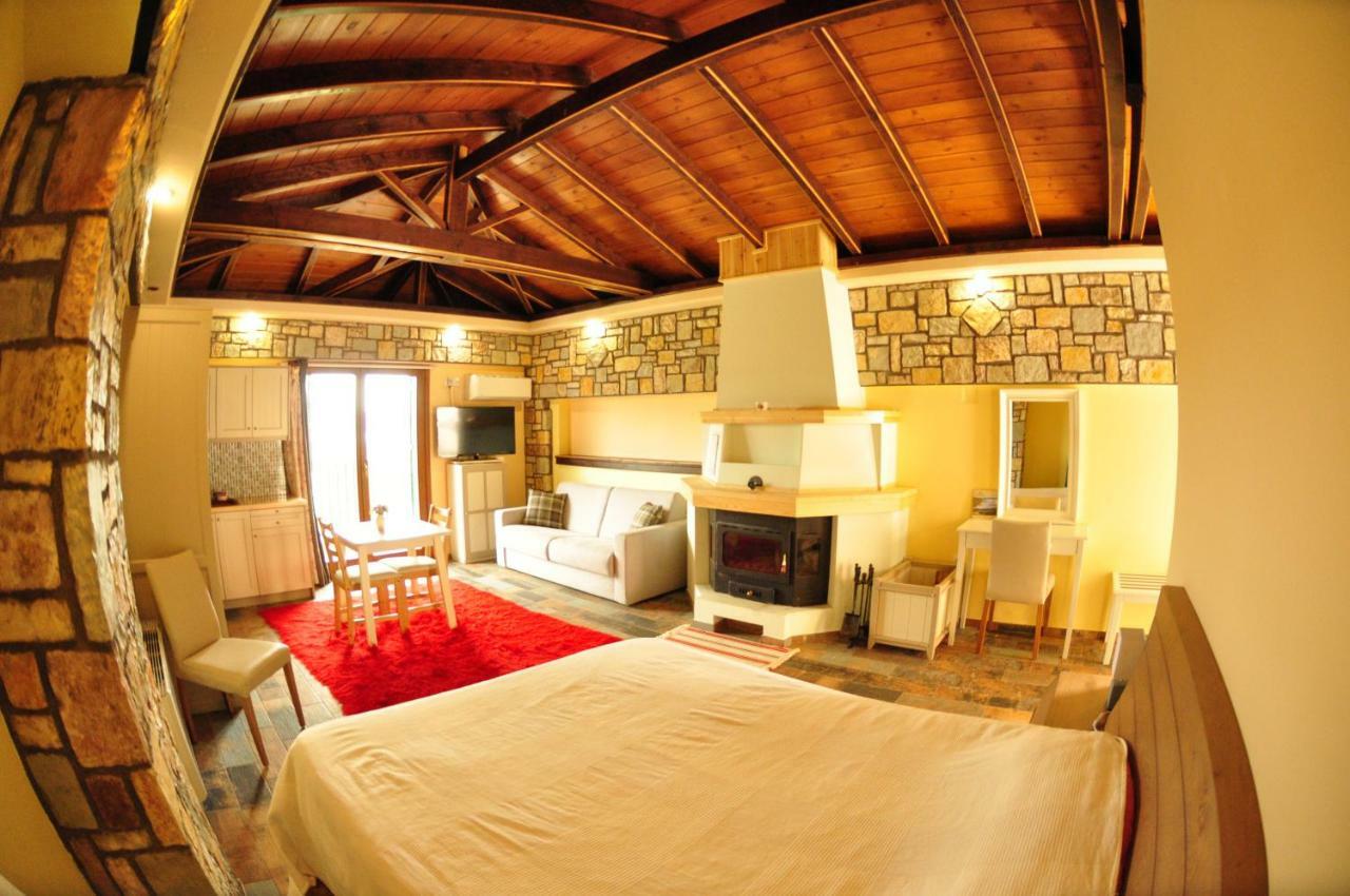 Oreiades Houses Κρυονέρι Εξωτερικό φωτογραφία